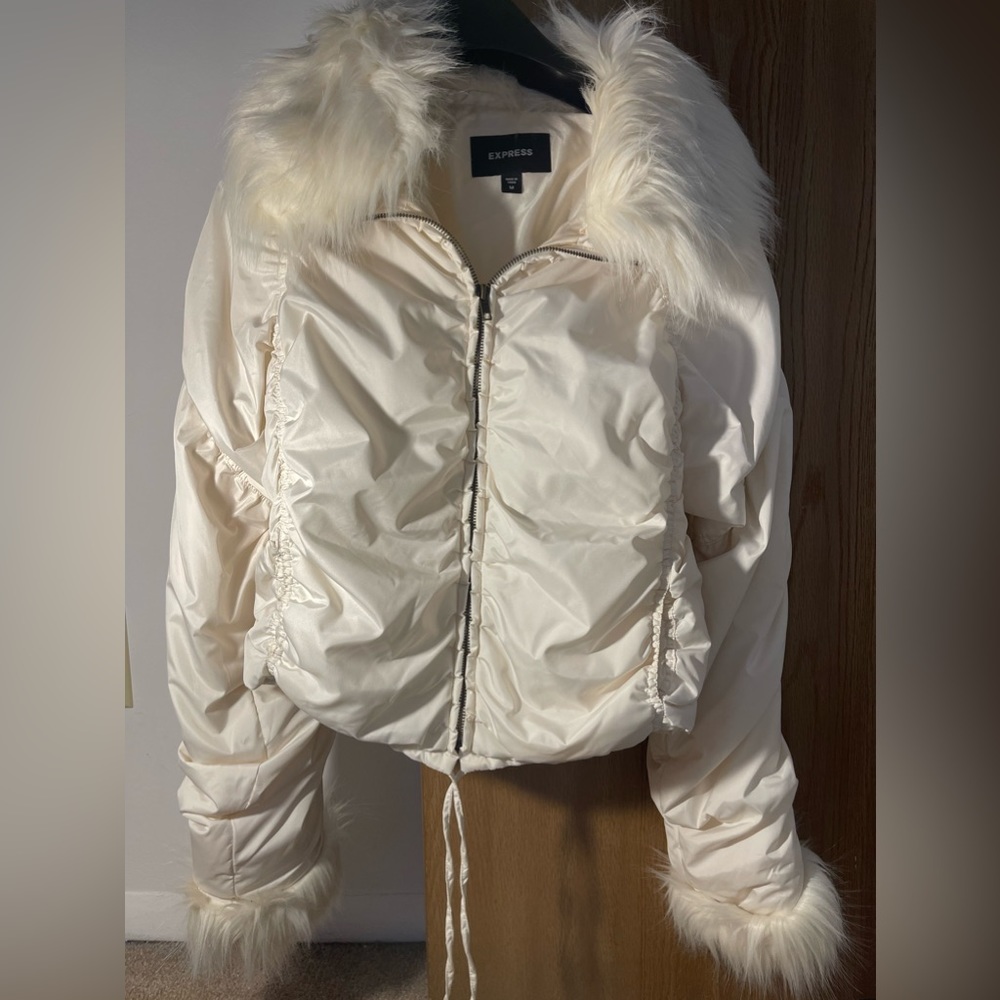 Off White waist jacket with faux fur on collar and sleeve